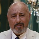 Maymoon Al Khalidi als 