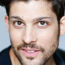 Quentin Minon als William