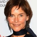Carey Lowell als Bank Teller