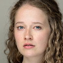 Andrea Alma Øst Birkkjær als Katja
