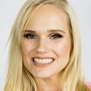 Chantelle Allison als Shazza McKenzie