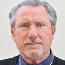 Paul Mark Elliott als Josef Behm