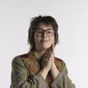 Vika Lobatsevich als Narrator (voice)