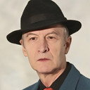 Vasile Mentzel als The Rabbit