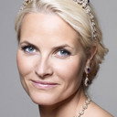 Mette-Marit av Norge als Herself