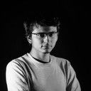 Ricardo Rosales als Forense