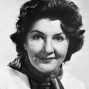 Maureen Stapleton als Grandmother