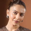 Rakul Preet Singh als Shalini