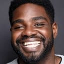 Ron Funches als Tank