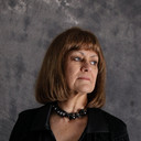 Amy Sturtevant als Amy Caustella