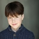 Remy Khaos McLeod als 10-year-old Tom