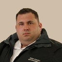 James King als Enforcement Agent