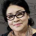 Anna Mathovani als 