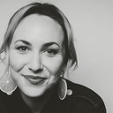 Lucy McNulty als Violet