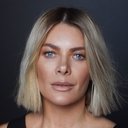 Natalie Bassingthwaighte als Kate