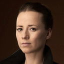 Karine Vanasse als Émilie