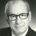 Steve Restivo als Immigration Clerk