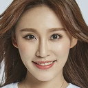 Mei Nisha als Shi Ailu