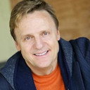 Bill Pugin als William