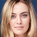 Caitlin Fowler als Self - The Model