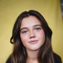 Nancy Surridge als Shannon Lynch