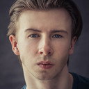 Dane Whyte als Damien Dunne