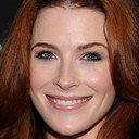 Bridget Regan als Addy