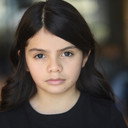 Isabella Aparicio als Little Girl Jackie