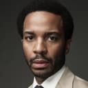 André Holland als Principal Jenkins