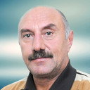 Namis Şirməmmədov als Officer