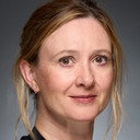 Frances Grey als Lydia Gould