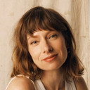 Celeste Dring als Theatre Lady