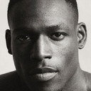 Richard Riakporhe als Self