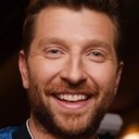 Brett Eldredge als Self