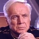 Ward Costello als General Rogers