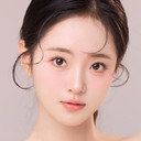 邹梓越 als Xiao En / Fang Meien