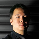 鳴沢賢一 als Self