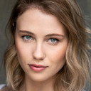 Brittany Clark als Mary Wootton