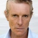 Jonathon Morris als Chela