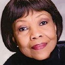 Barbara Meek als 