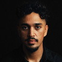Khalil Ghazal als Adam Cederblad