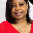 Angela Ford als Sondra