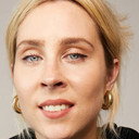 Stevie Martin als 