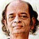 Omakuchi Narasimhan als Palavesham's uncle