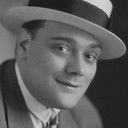 Armando Machado als Ernesto Marcos