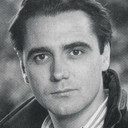 Tony Slattery als Deveroux
