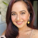 Roopal Tyagi als Gunjan Sandhu