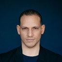 Dennis Scheuermann als Andreas