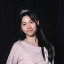 Aralie JKT48 als Self