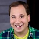 Jared Gertner als Puglay (voice)